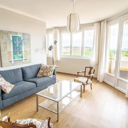 Avec Vue Hypercentre *